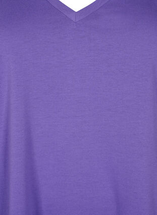 Short sleeve t-shirt with v-neckline, Ultra Violet, Packshot image number 2
