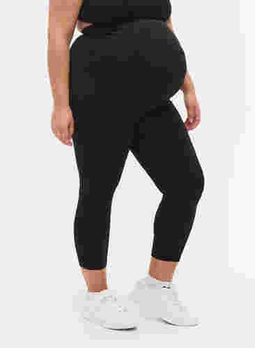 Pregnancy leggings with 3/4 length, Black, Model image number 2