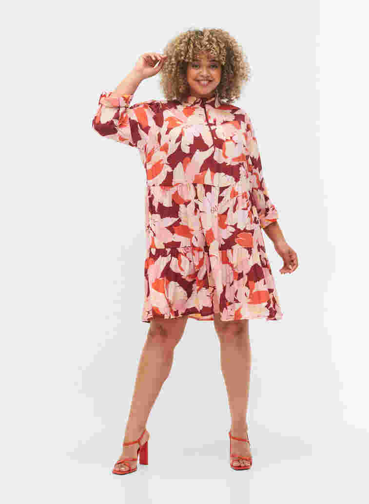 Floral viscose tunic with 3/4 sleeves, Bordeaux Flower AOP, Model image number 2