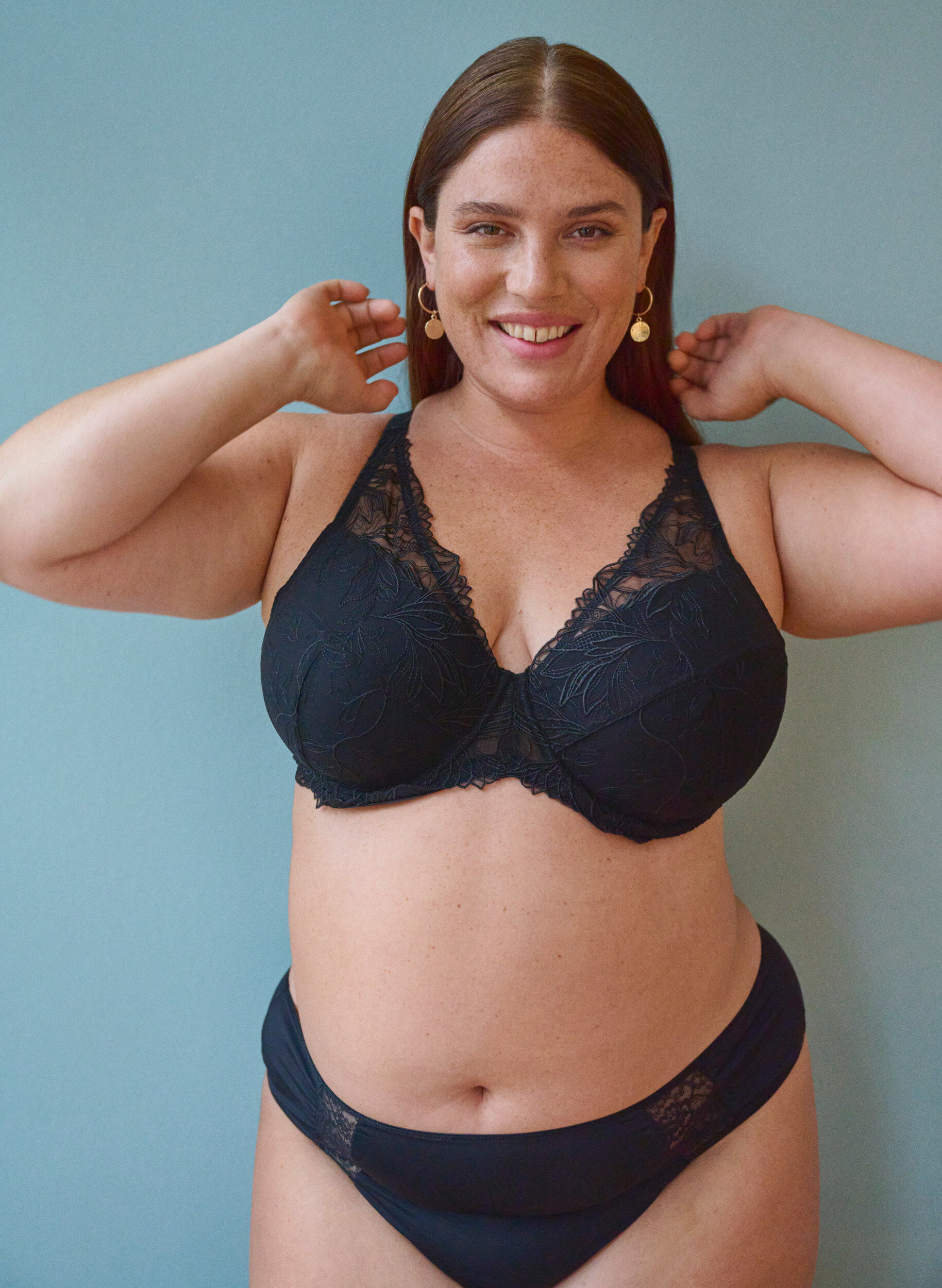 Zizzifashion Padded lace bra with underwire, Black, Image image number 0