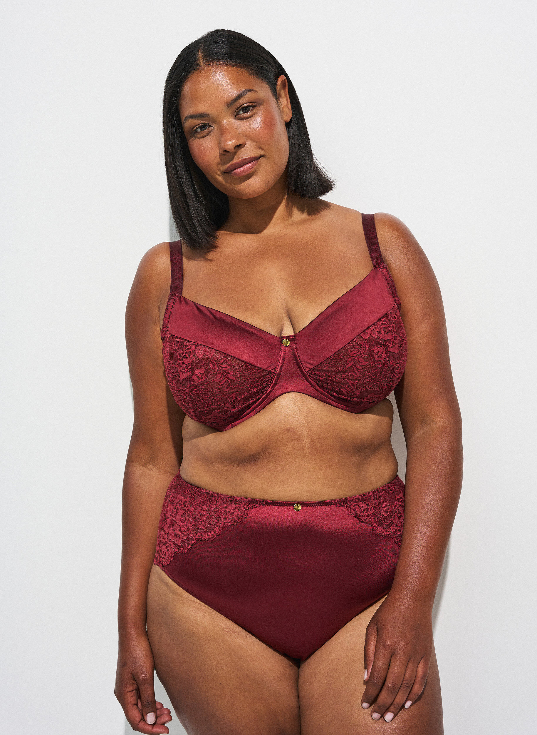 ZizzifashionFull coverage bra in shiny microfibre, Dark Bordeaux, Image image number 0