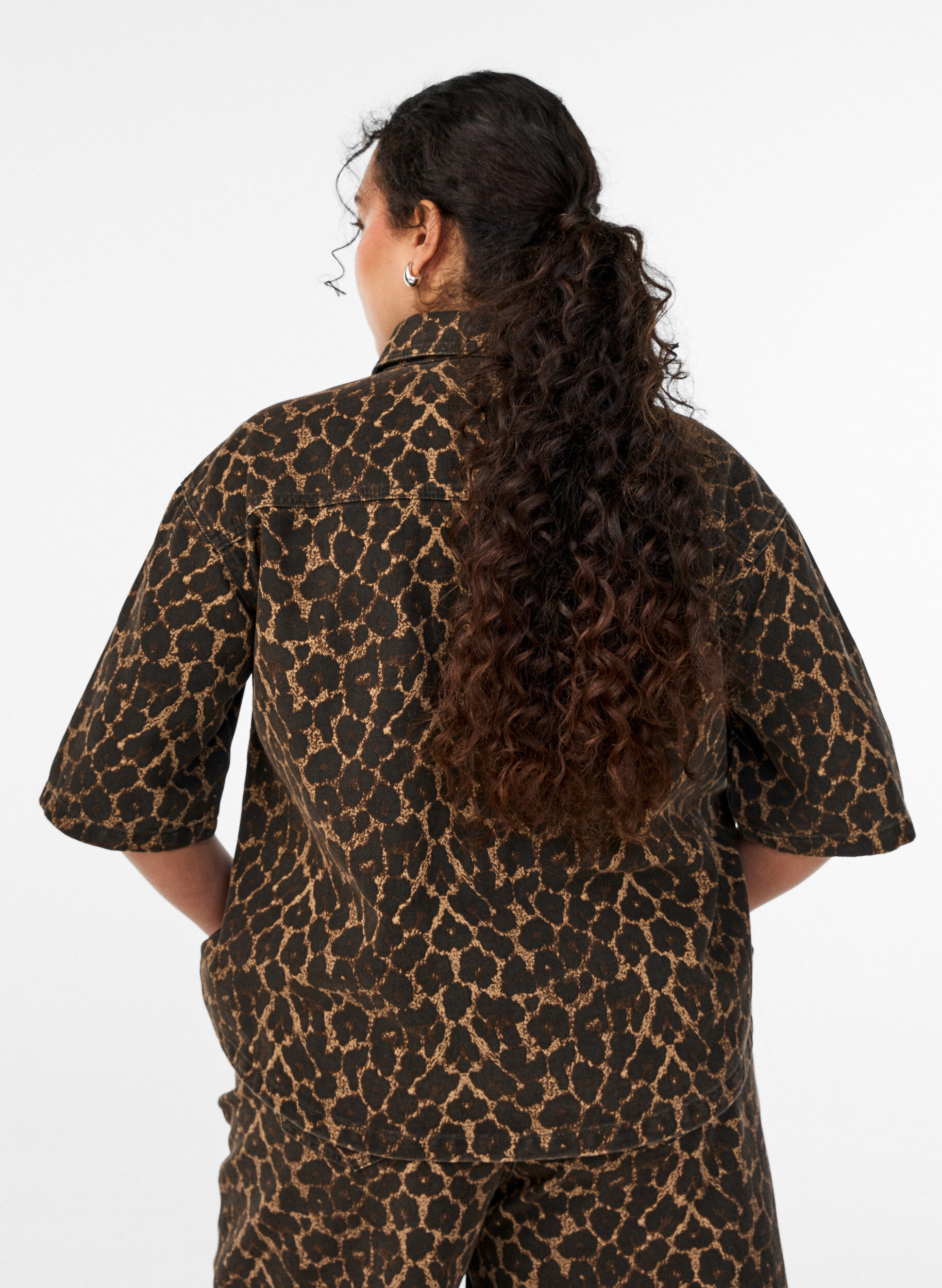 ZizzifashionDenim shirt with leopard print and short sleeves, Brown, Model image number 2