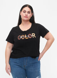 T-shirt in cotton with print, Black COLOR, Model