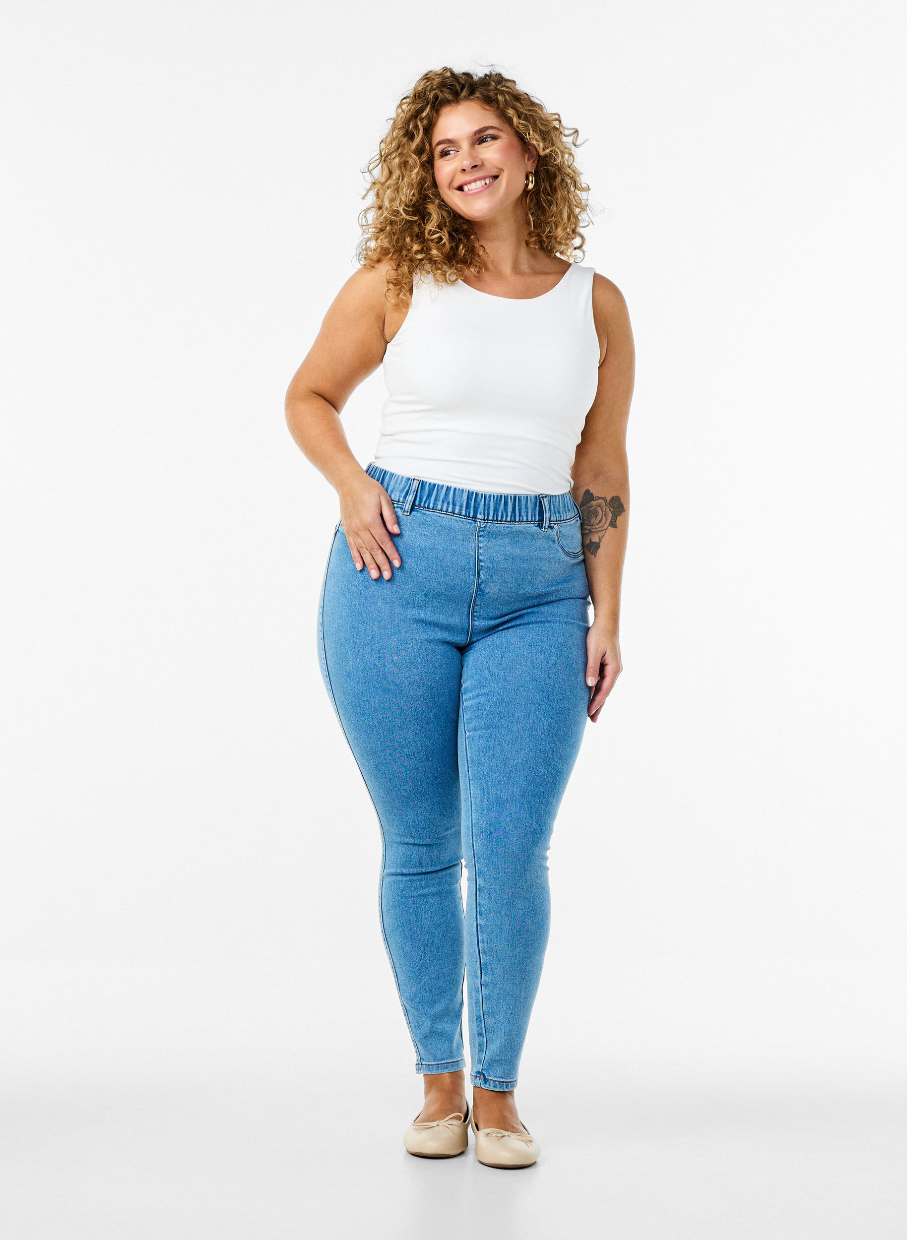 High-waisted jeggings, Light Blue, Model