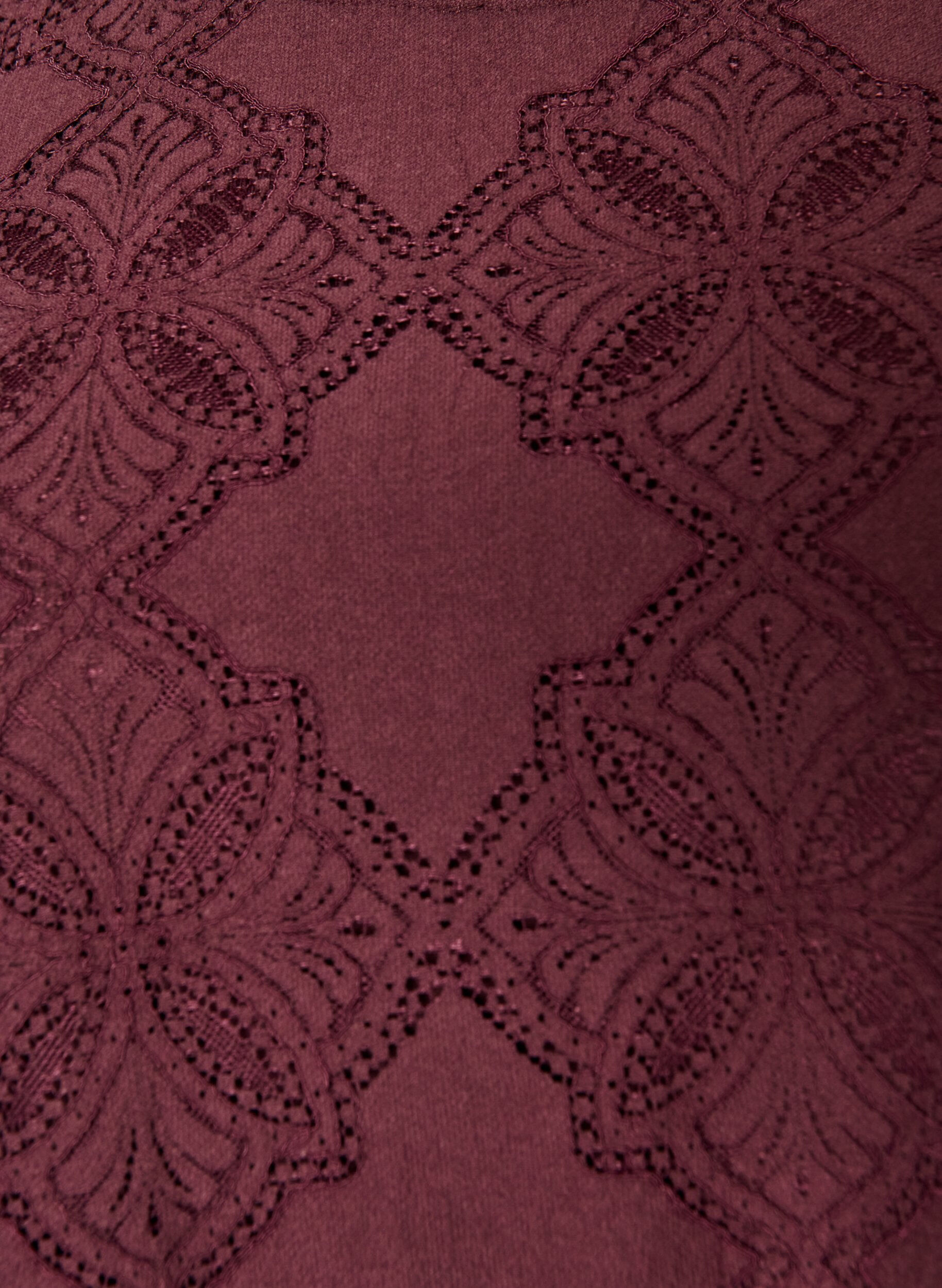 ZizzifashionLace dress with long sleeves and ruffle hem, Dark Bordeaux, Packshot image number 2