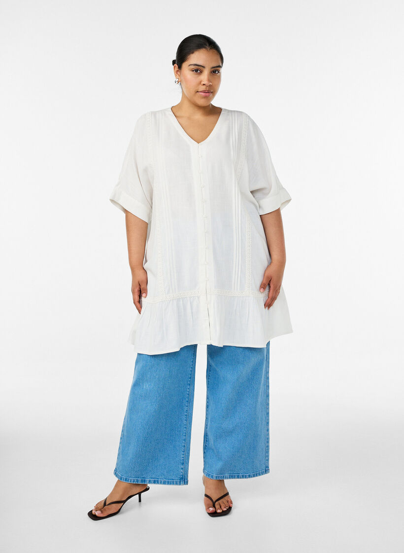Viscose tunic with buttons and frill hem, Vanilla, Model image number 1