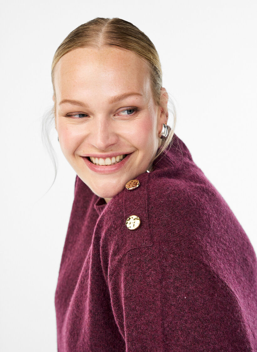 Knit blouse with button detail, Dark Bordeaux, Model image number 3
