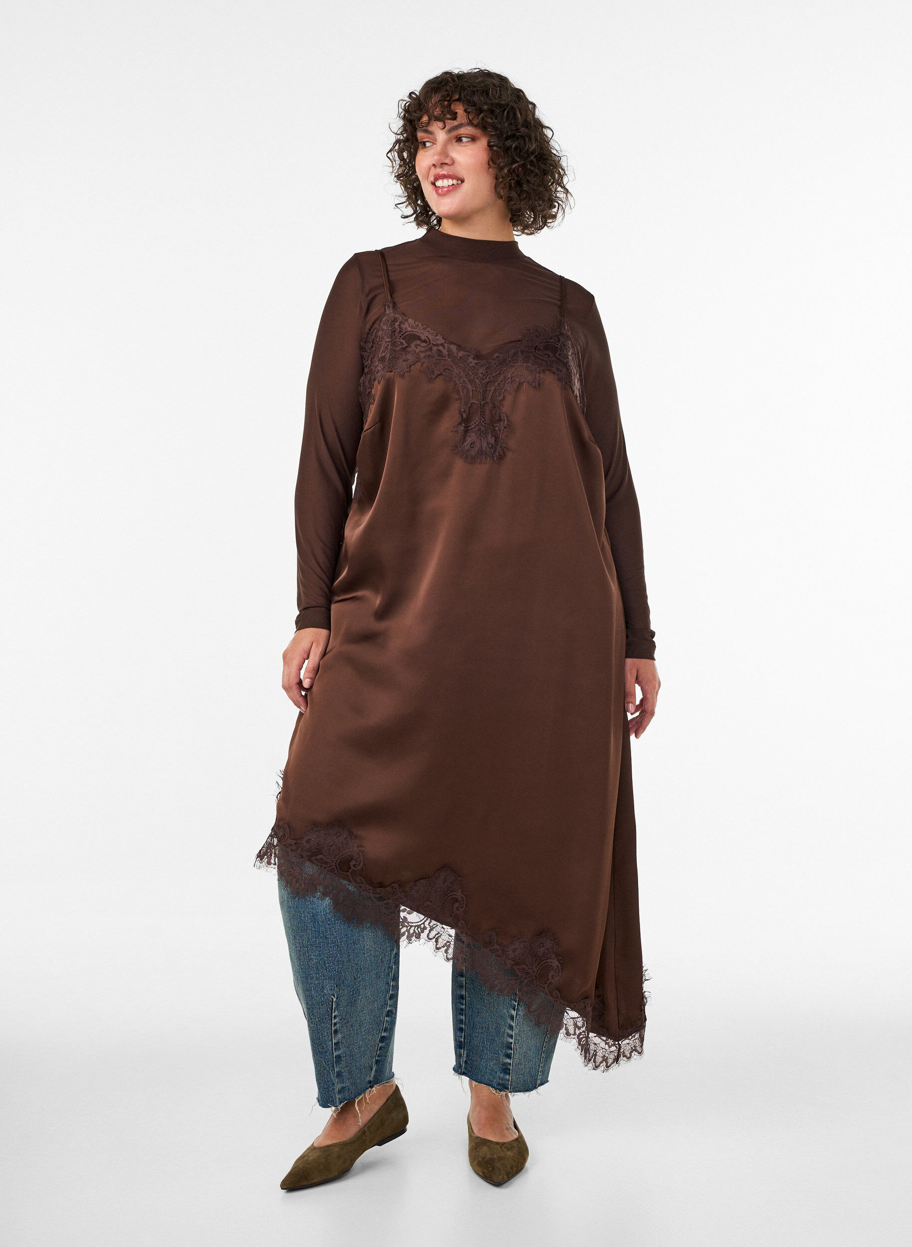 Satin dress with lace and an asymmetrical hem, Brown, Model