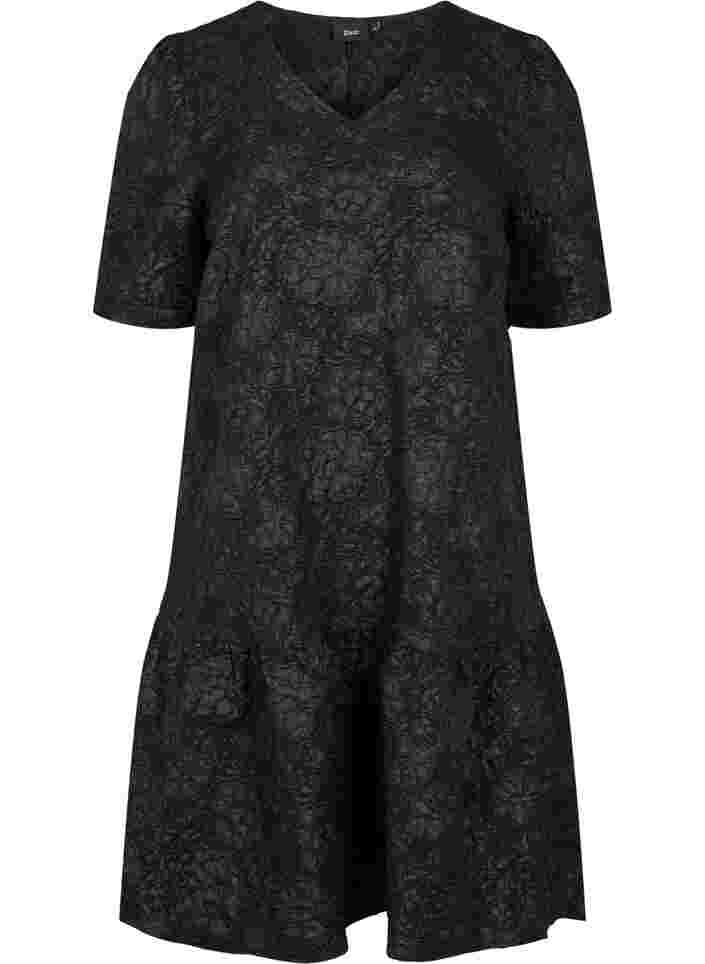 Short-sleeved v-neck dress with floral texture, Black, Packshot image number 0