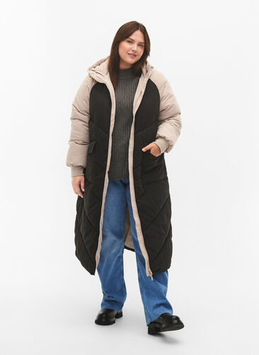 Long colorblock winter jacket with hood, Black Comb, Model image number 3