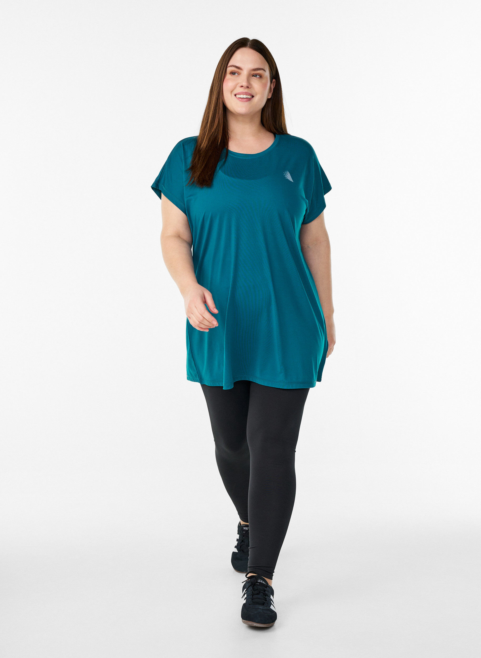 ZizzifashionLong training t-shirt, Green, Model image number 1