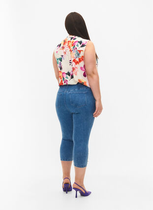 High waisted denim capri trousers with pearls, Light blue denim, Model image number 1