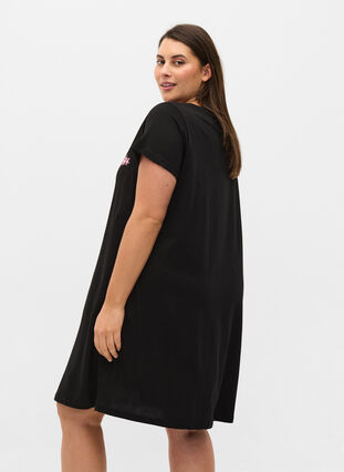 Short-sleeved nightdress in cotton, Black Pink BE MY, Model image number 1