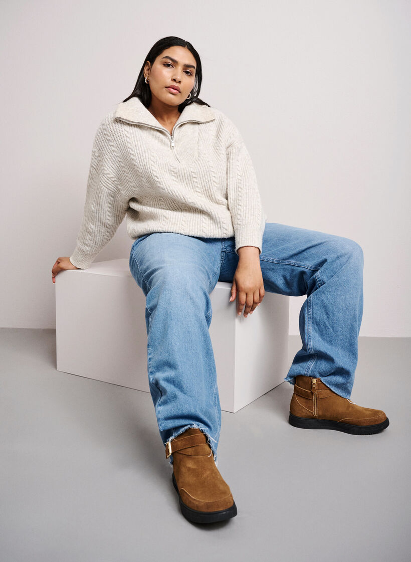 Short wide fit boot in suede, Tobacco Brown, Image image number 0