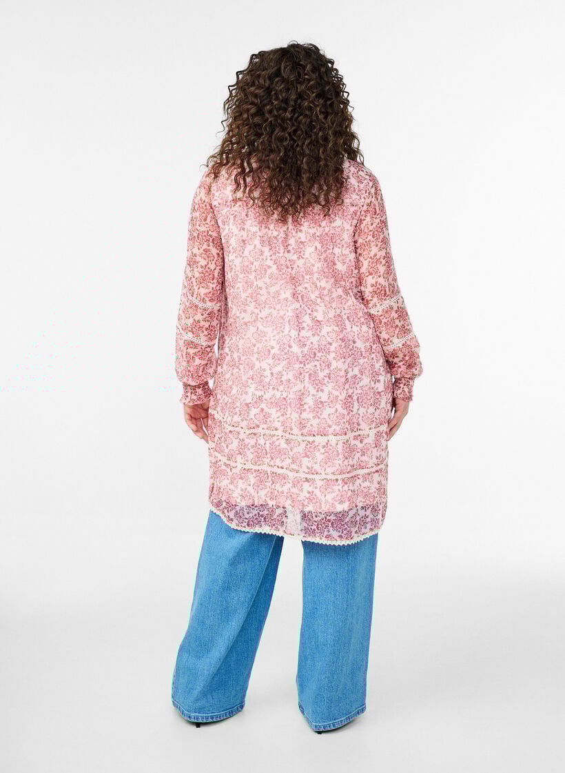 Short chiffon dress with crochet details, Rose, Model image number 1