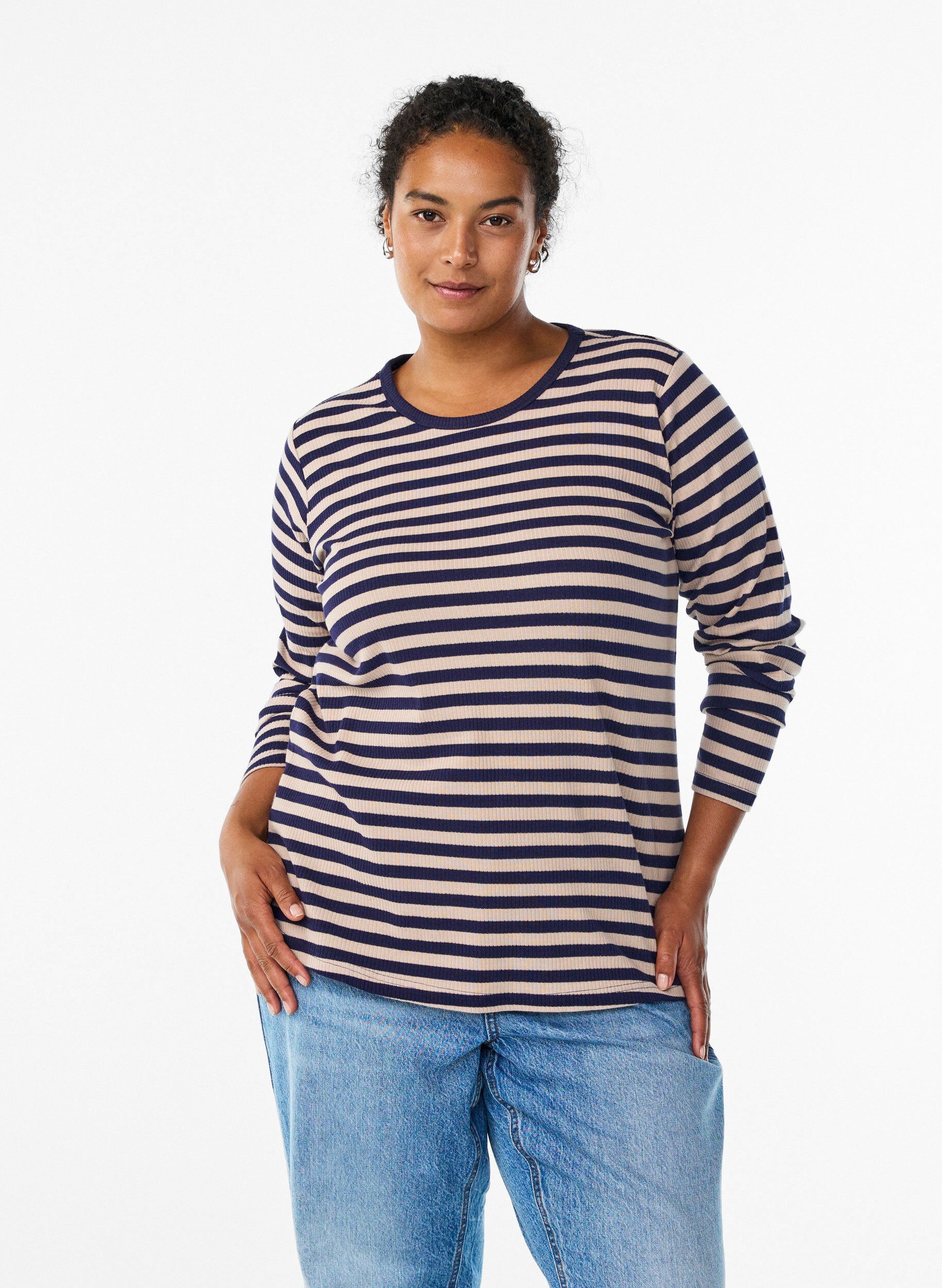Striped blouse with long sleeves, Beige, Model