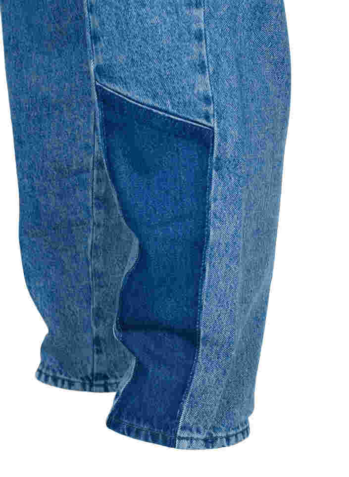 Cropped Mille mom jeans with colour-block, Blue denim, Packshot image number 3