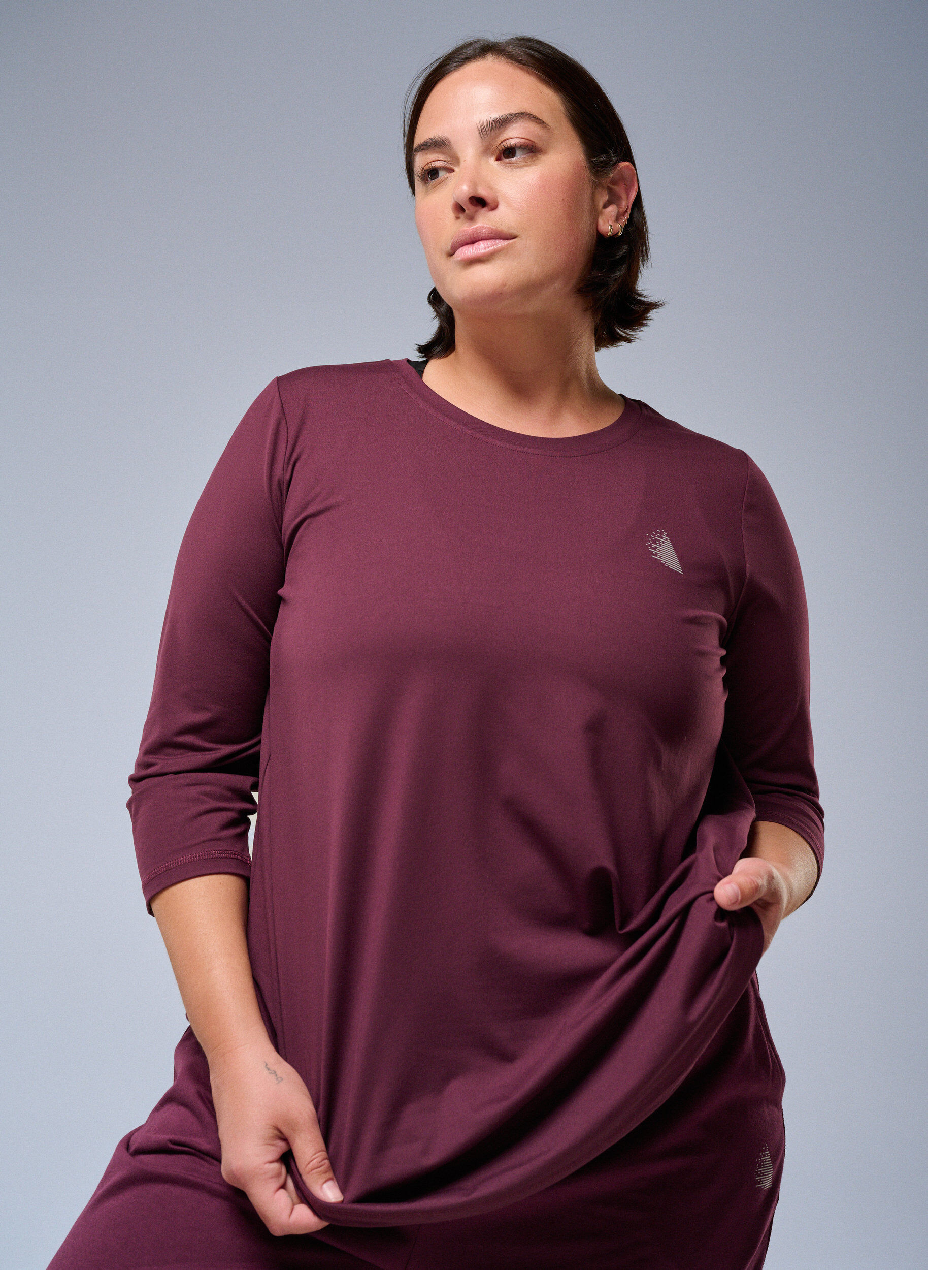Workout top with 3/4 sleeves