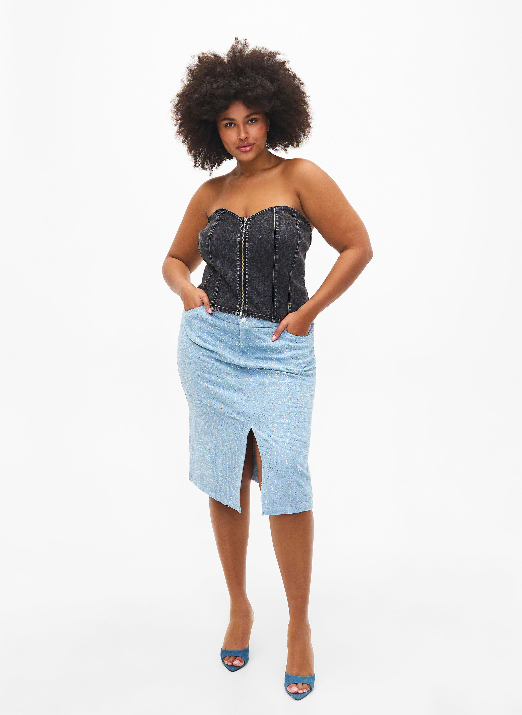 Zizzifashion Denim skirt with slit and sequins, Light Blue Denim, Model image number 0