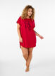 Short sleeve nightgown with text print, Red, Model image number 1