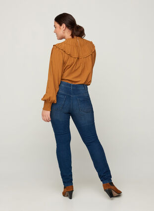 Sanna jeans with zip details, Blue denim, Model image number 0
