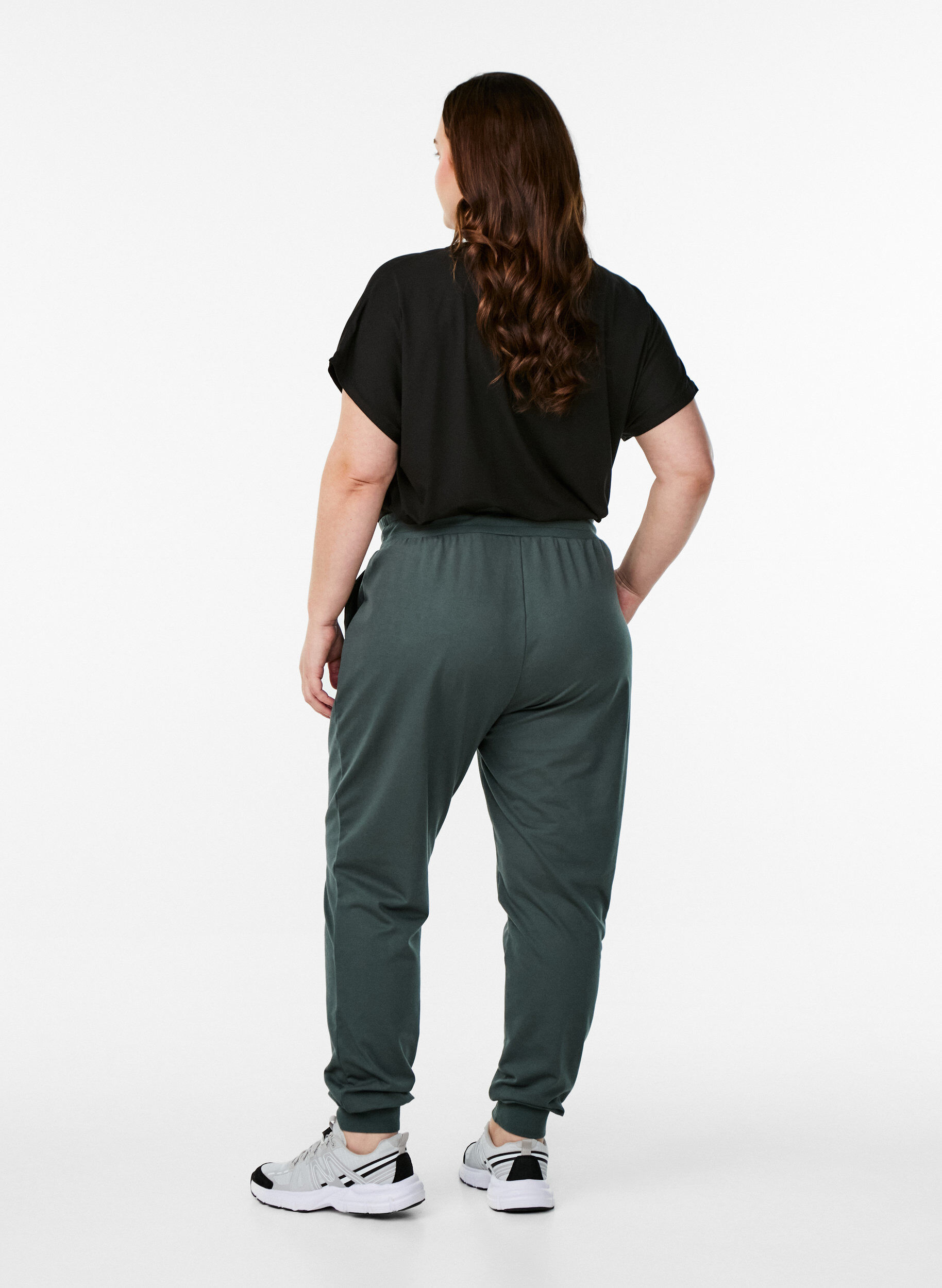 Zizzifashion Loose tracksuit trousers with pockets, Green, Model image number 1