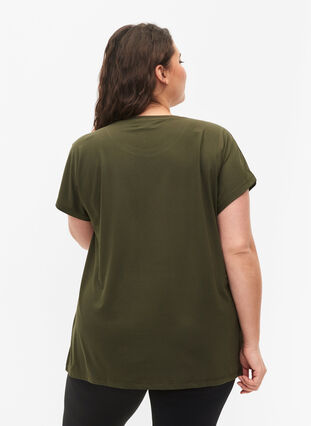 Short-sleeved workout t-shirt, Forest Night, Model image number 1