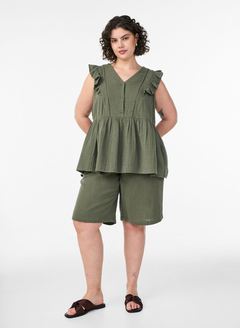 Sleeveless cotton muslin blouse with ruffles, Green, Model image number 1