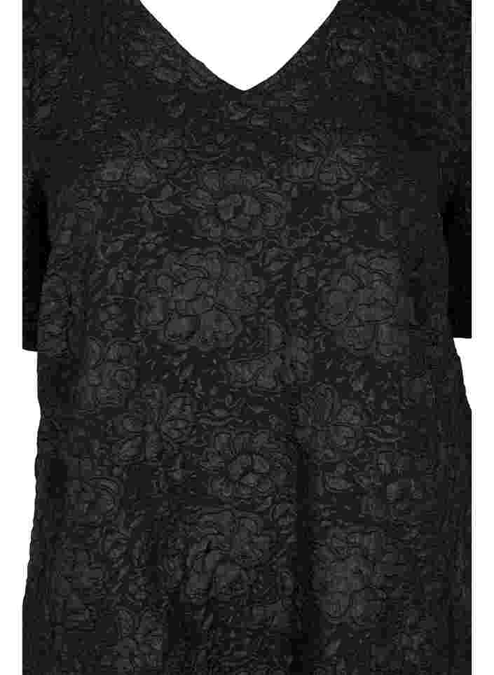 Short-sleeved v-neck dress with floral texture, Black, Packshot image number 2