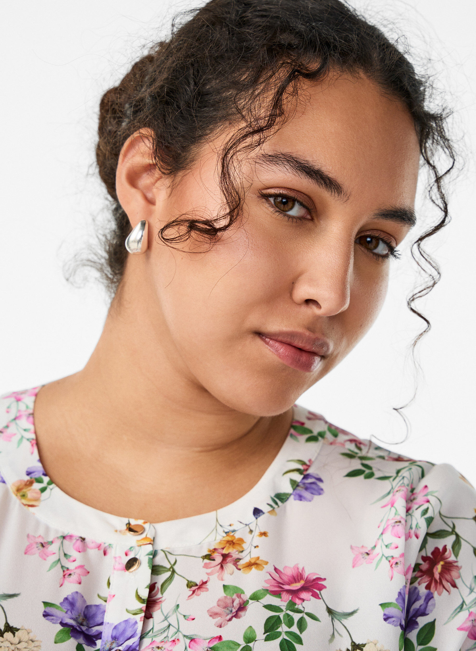 Zizzifashion Floral midi dress with 3/4 sleeves, Rose, Model image number 2