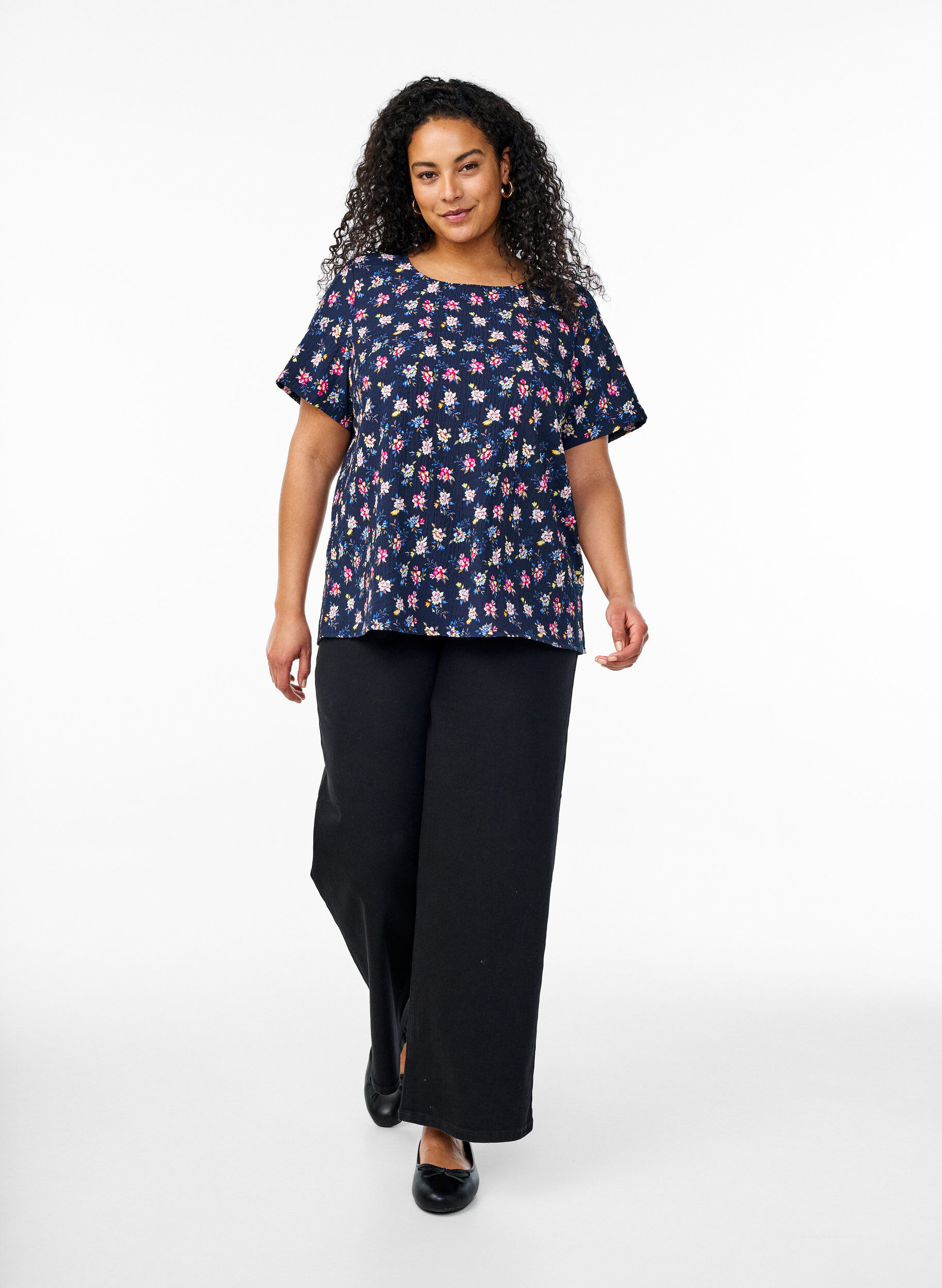 ZizzifashionShort-sleeved blouse with texture, Blue, Model image number 1