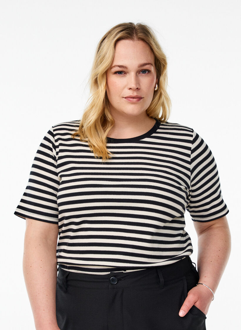 Striped T-shirt with ribbed texture, Black, Model image number 0