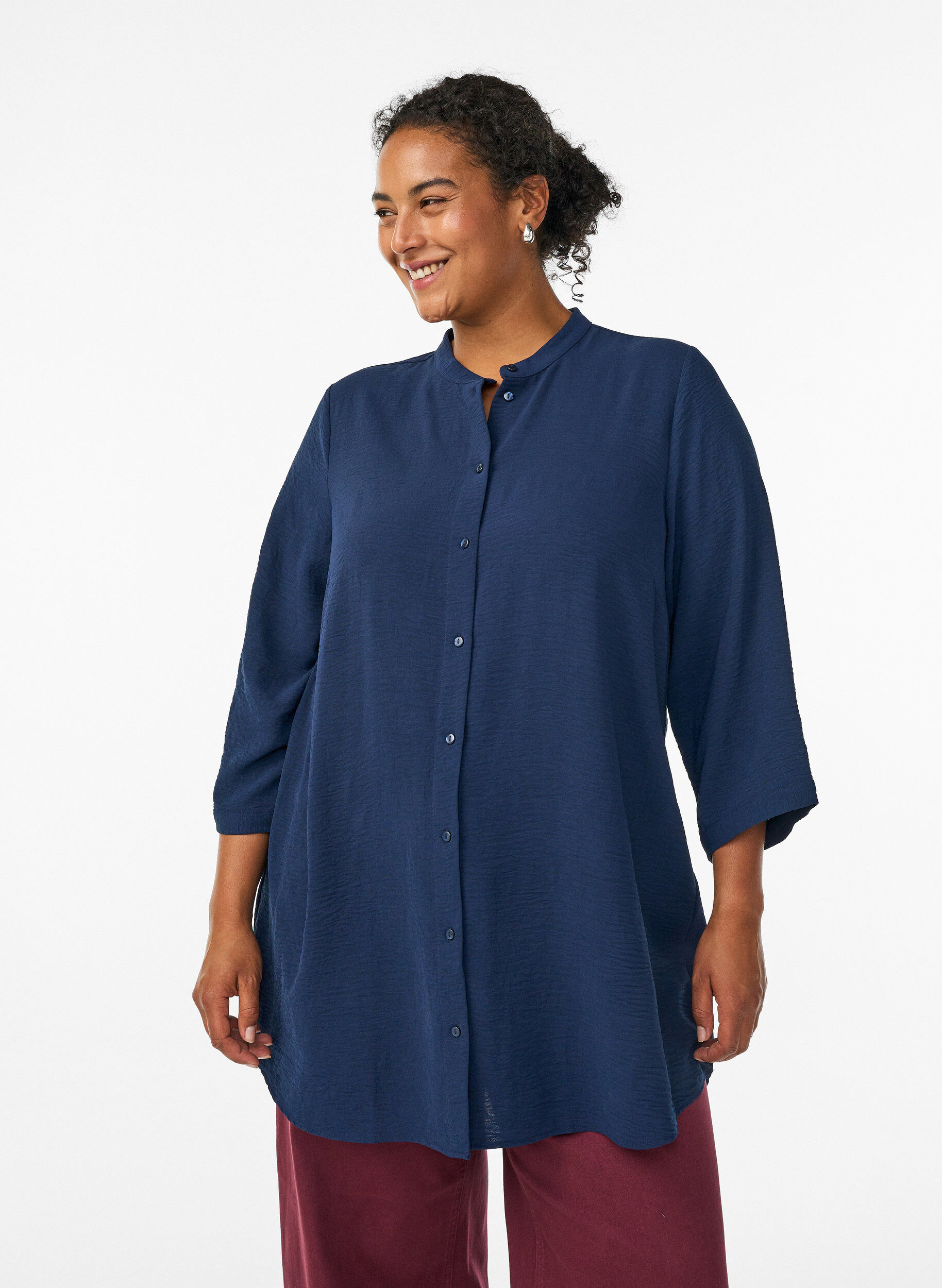 Tunic with 3/4 sleeves, Blue, Model