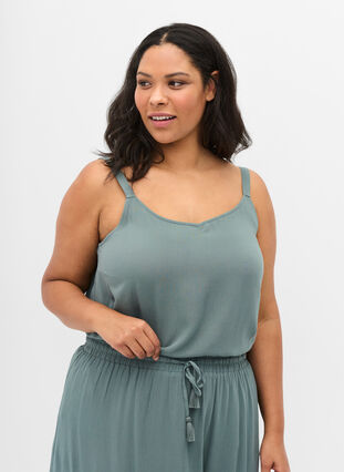 Viscose top with an A-line cut, Balsam Green, Model image number 0