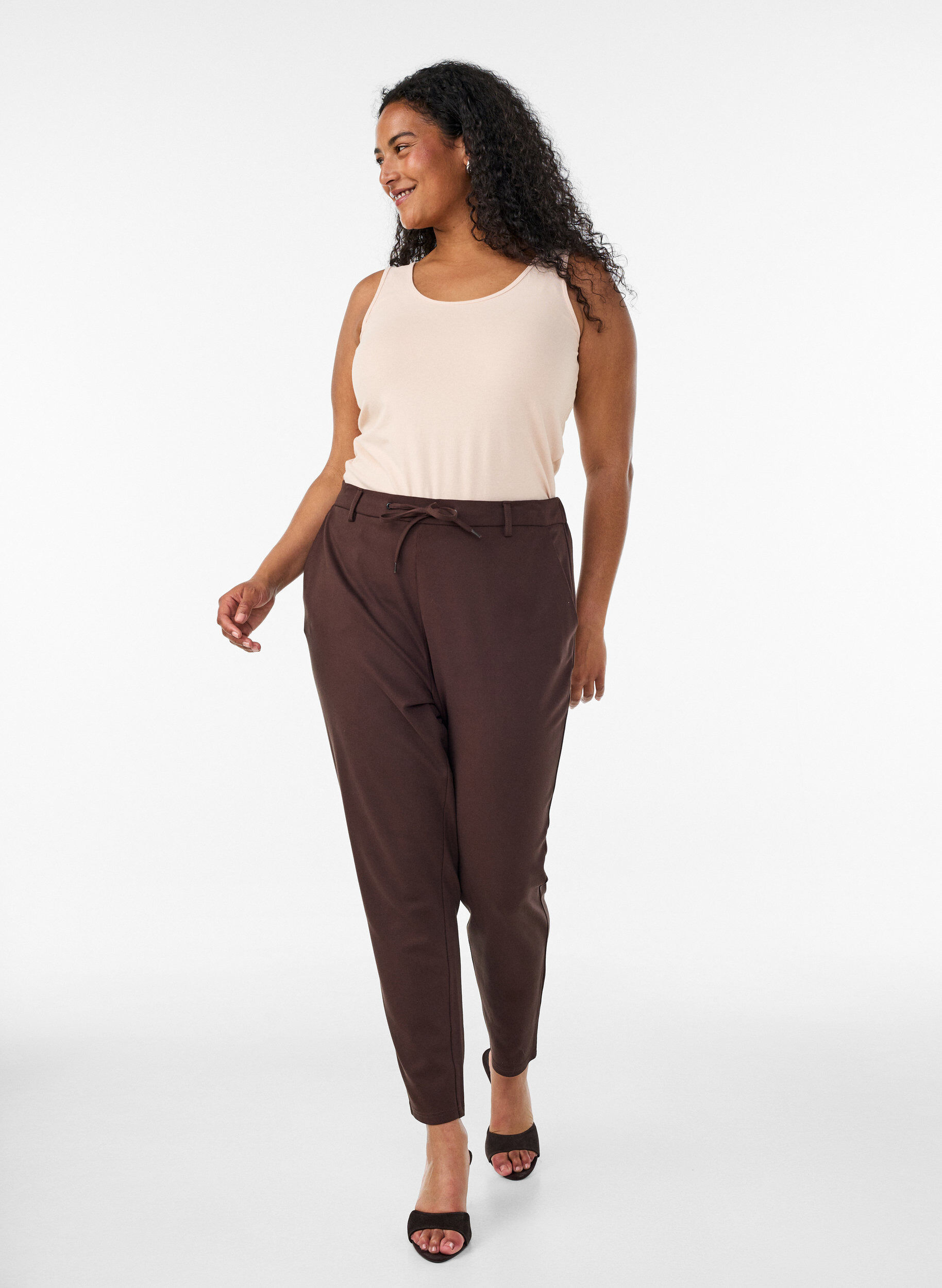 ZizzifashionCropped Maddison trousers, Brown, Model image number 0