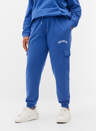 Sweatpants with cargo pockets, Dazzling Blue, Model image number 2