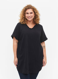 Short-sleeved cotton tunic with ruffles, Black, Model