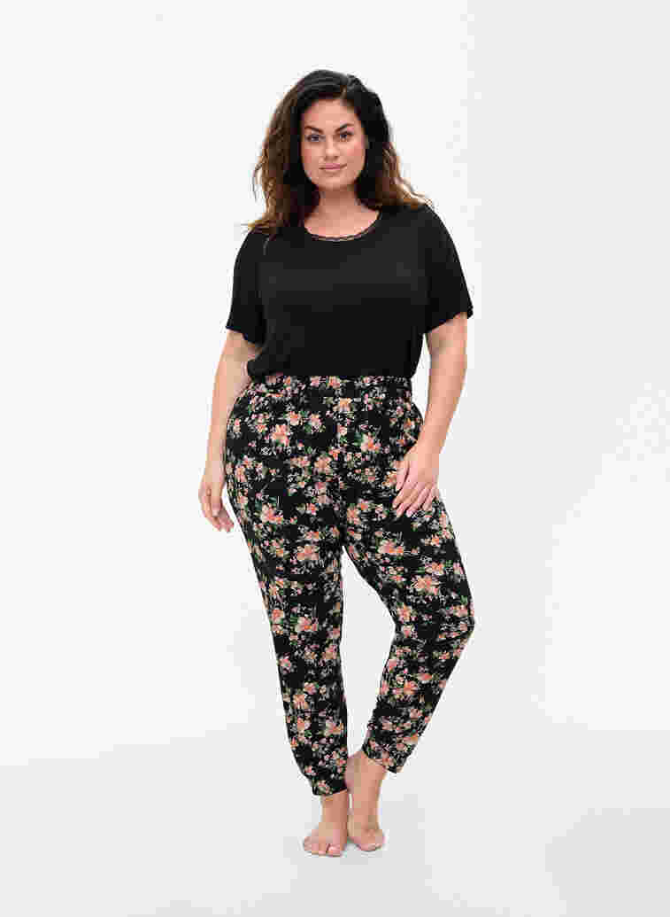 Cotton night trousers with floral print, Black Flower, Model image number 0