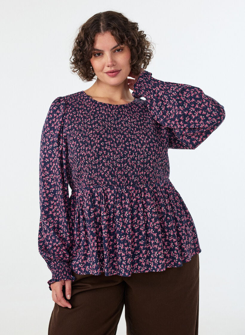 Blouse with smocked top and floral print, Blue, Model image number 2
