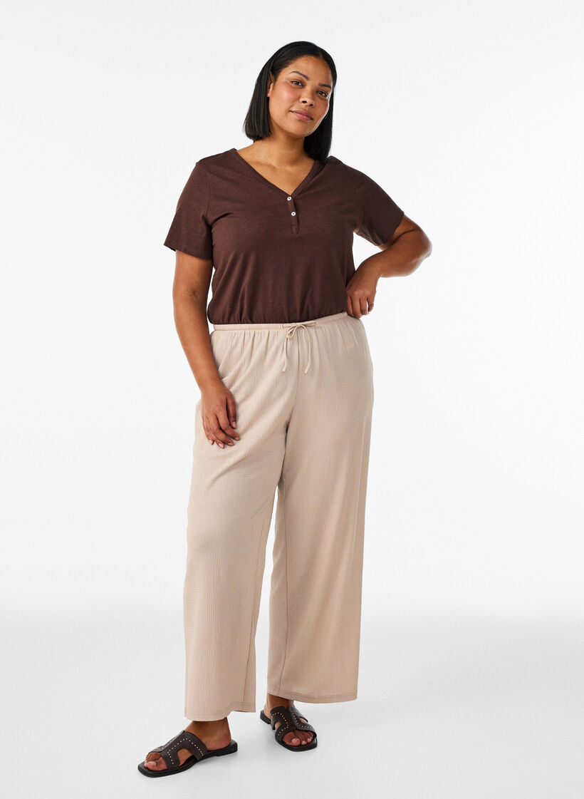 T-shirt with button detail, Brown, Model image number 1