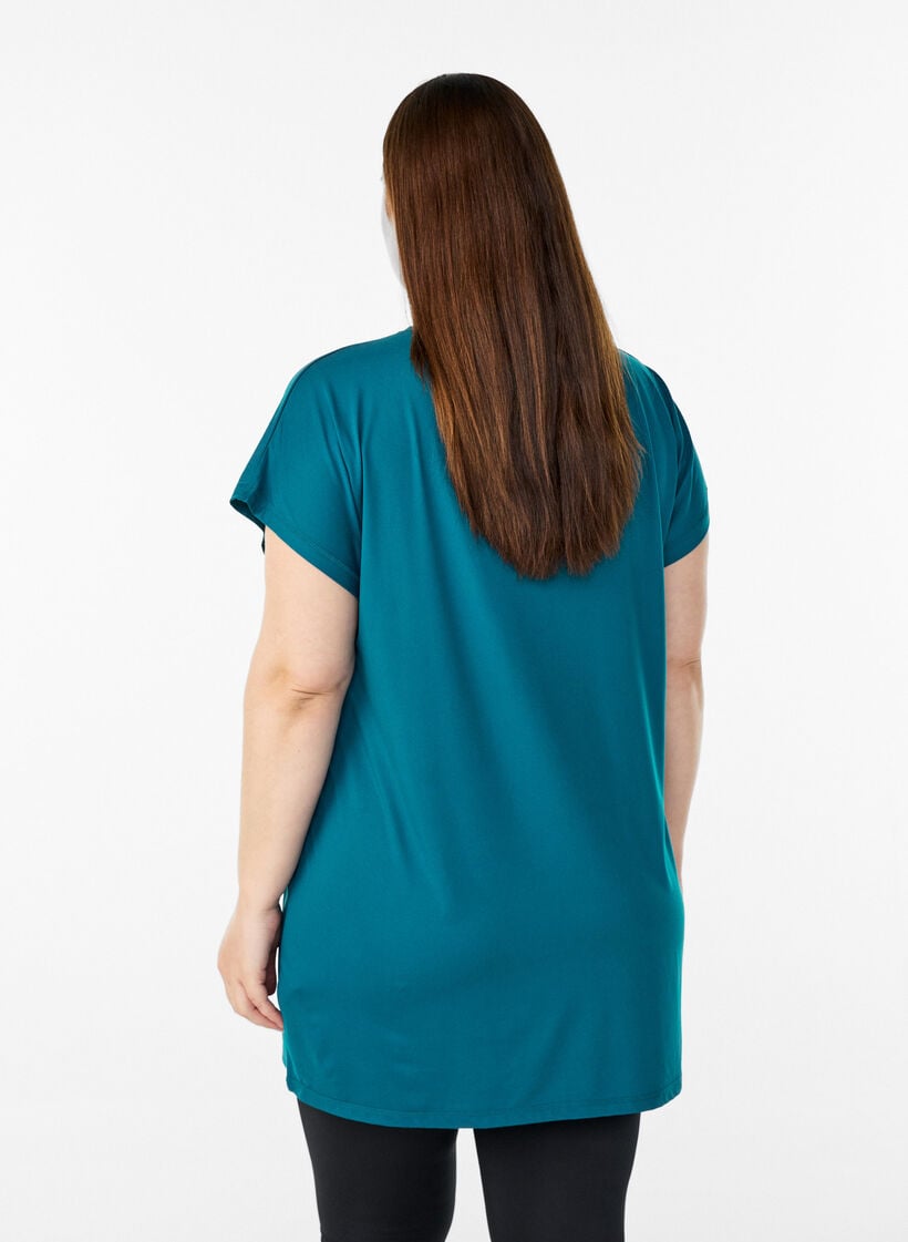 Long training t-shirt, Green, Model image number 2