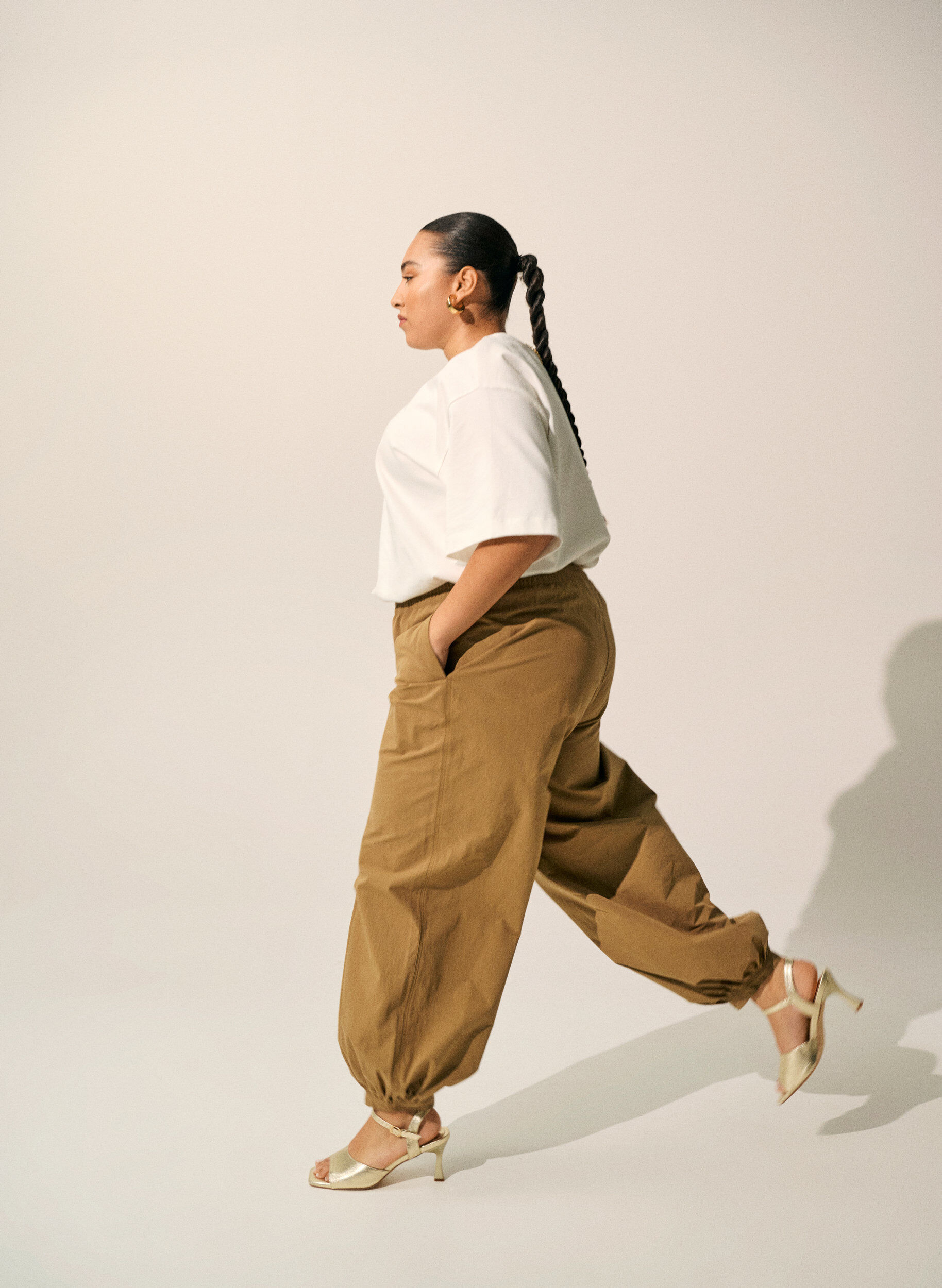 Zizzifashion Pumps with an open toe and square toe, Gold, Image image number 0