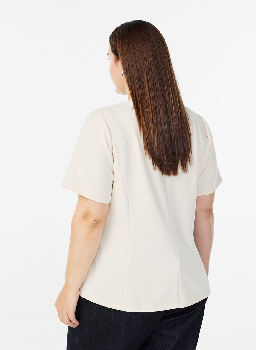 Short-sleeved blouse with shaping darts, Beige, Model image number 2
