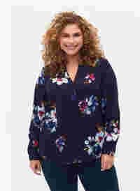 FLASH - Long sleeve blouse with print, Big Blue Flower, Model