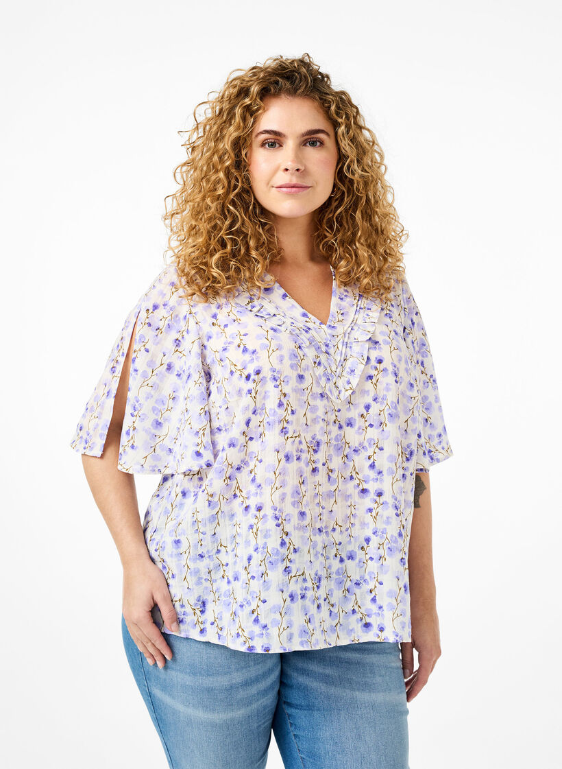 V-neck short sleeve blouse with floral print, White, Model image number 0