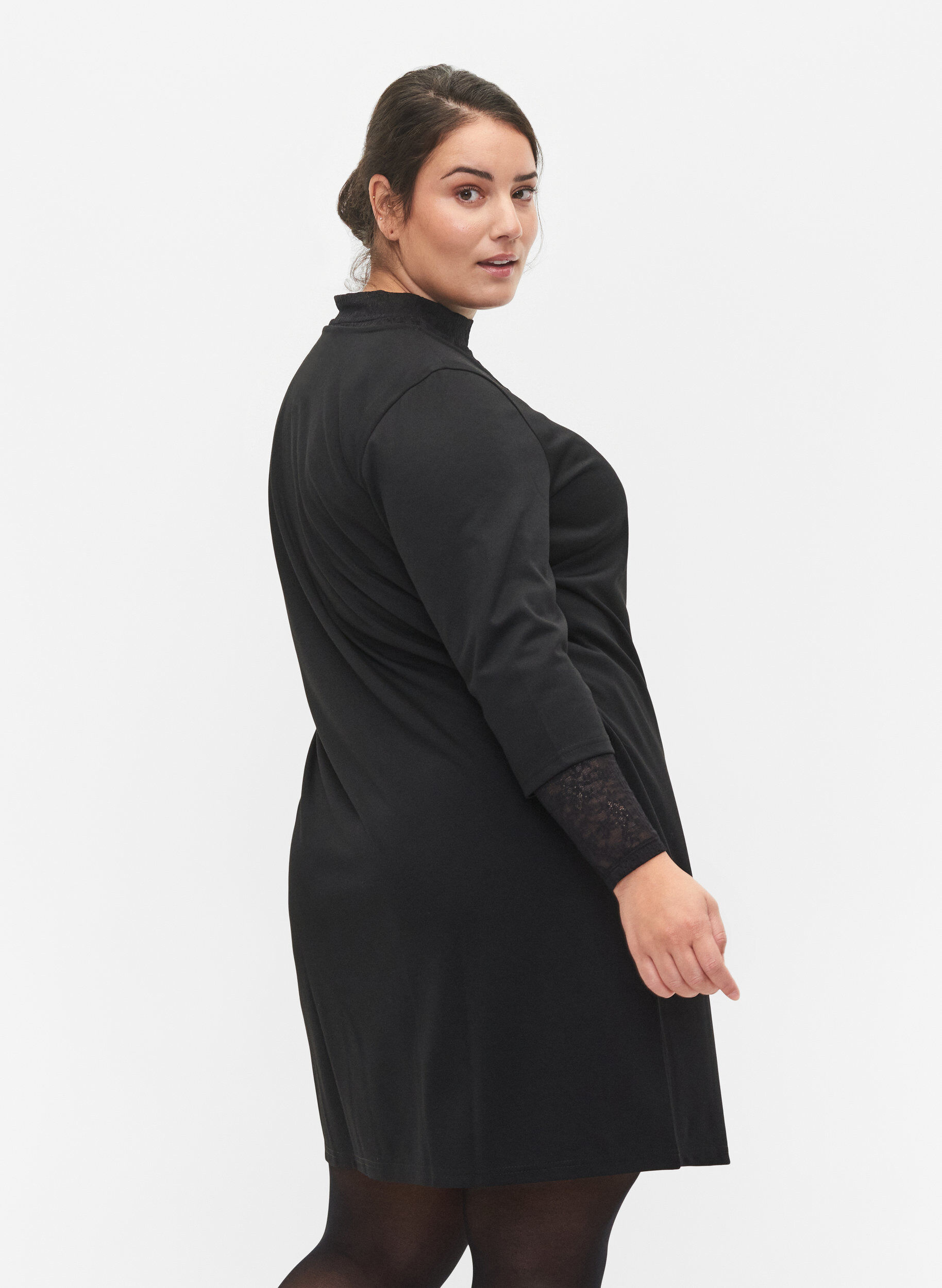 Zizzifashion Plain dress with v neck and 3/4 sleeves, Black, Model image number 1