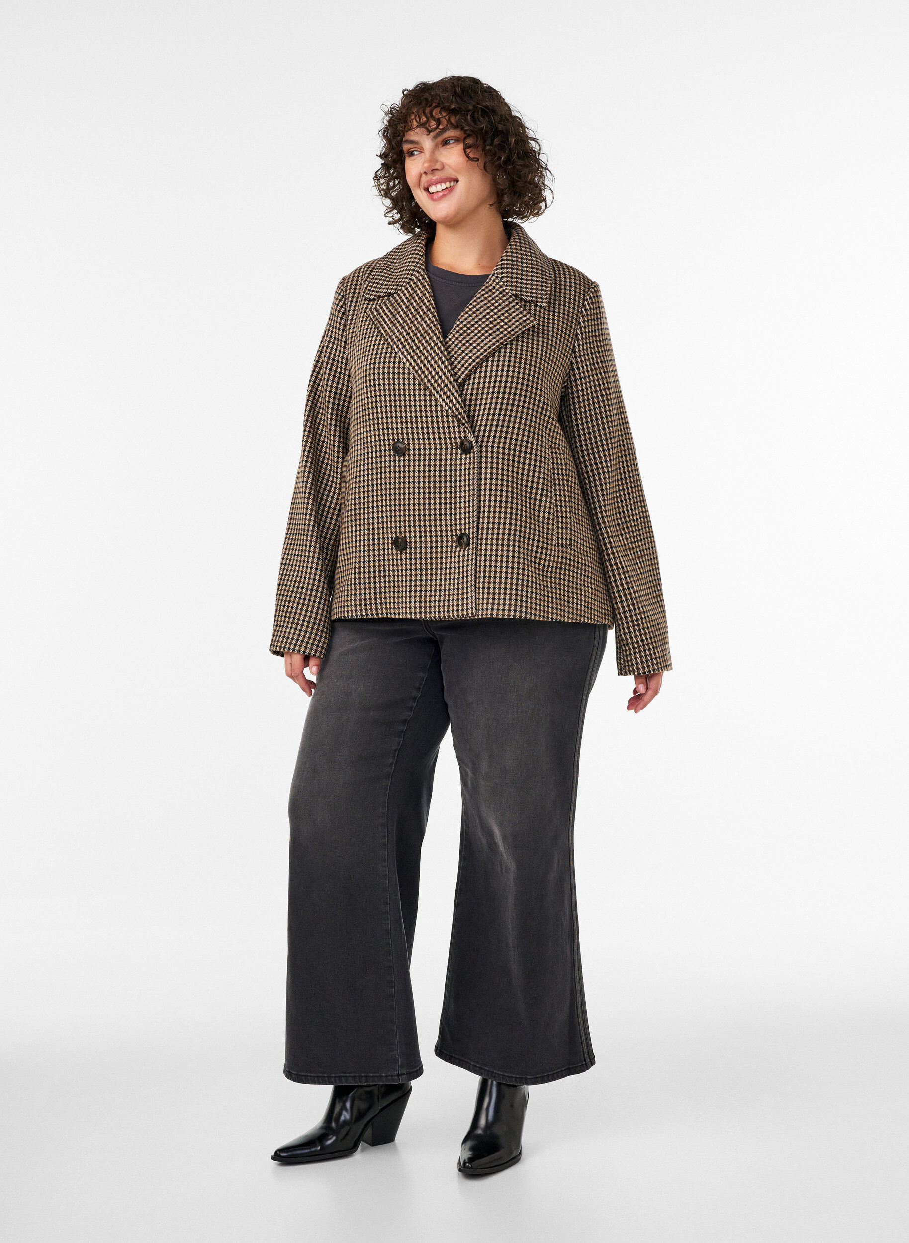 ZizzifashionShort checked coat with double-breasted button fastening, Brown, Model image number 1