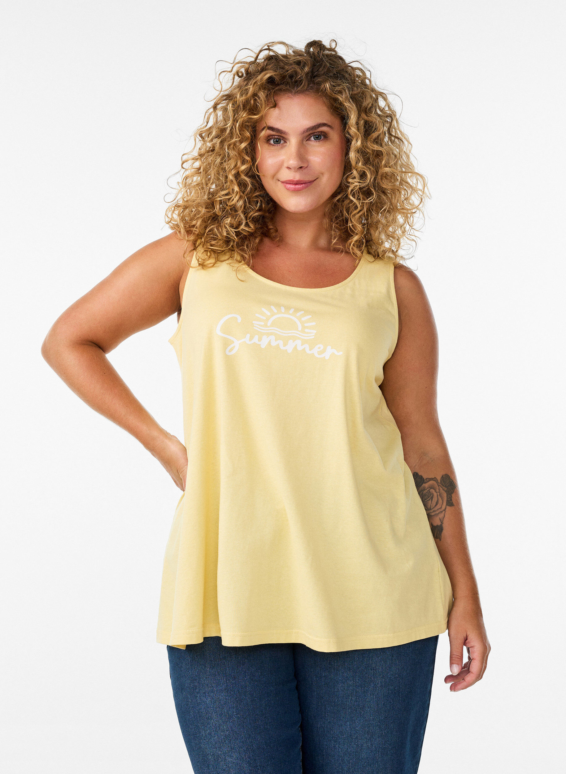 ZizzifashionCotton top with a-shape, Yellow, Model image number 0