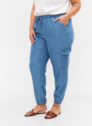 Denim cargo trousers with pockets, Light blue denim, Model image number 2