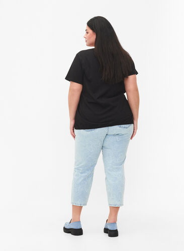 Cropped Mille mom jeans with print, Light blue denim, Model image number 1